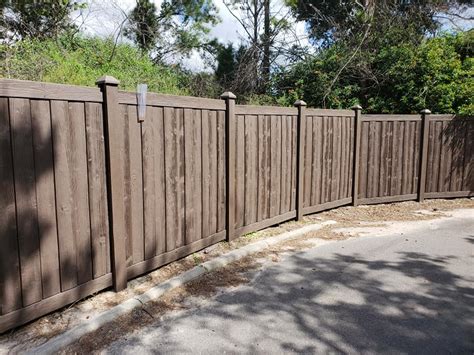 High-quality SimTek Fences | SimTek Fence Installation