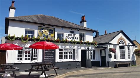 35 Family-Friendly Pubs In Surrey With Beer Gardens | My Baba