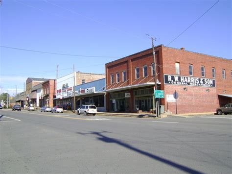 Winfield, AL : More of the shops of downtown Winfield photo, picture, image (Alabama) at city ...