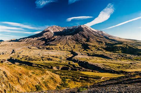 The 10 Most Dangerous Volcanoes in the United States