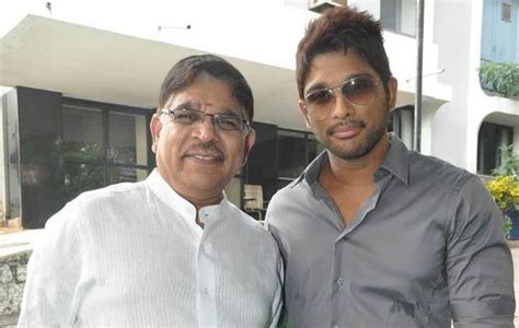 Allu Arjun reveals his father was stressed about MEB release - TeluguBulletin.com