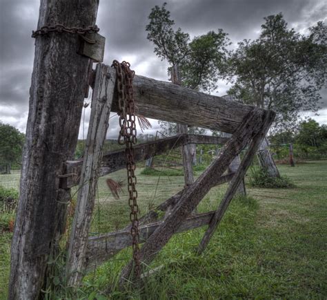 rust chain + great old gate ... | Old gates, Farm gate, Country fences