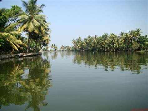 Backwaters, Alappuzha - India Travel Forum | IndiaMike.com