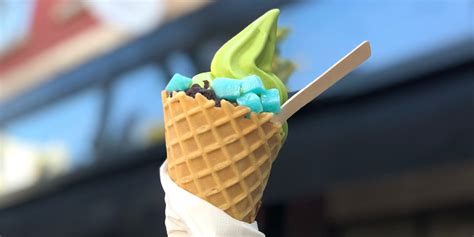 Ice cream it up this Sunday for National Ice Cream Day - Smile Politely — Champaign-Urbana's ...