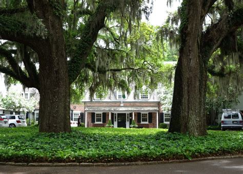 Yeamans Hall Club, Charleston, South Carolina - Golf course information and reviews.