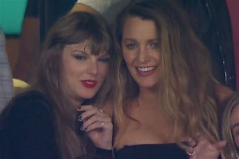 Taylor Swift and Blake Lively Have Fun in Stands at Chiefs-Jets Game