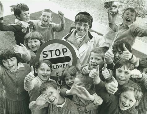 Stop and take a look at these nostalgic images of lollipop people ...