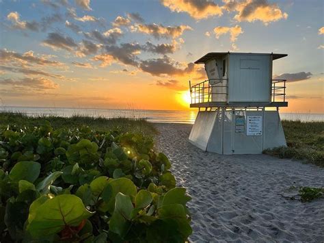 Boca Chica Beach, United States of America - Beach Guide, Info, Photos - BeachAtlas