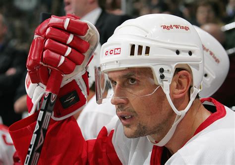 Photo gallery: Steve Yzerman in a Red Wings uniform through the years