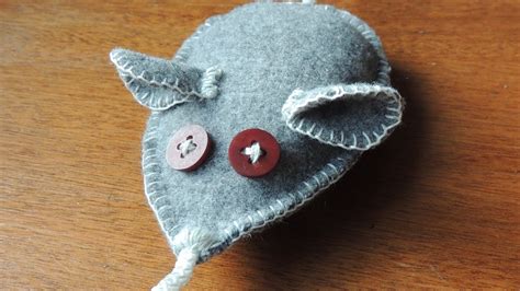 Sew a Fun Fabric Rat Toy for Your Cat - DIY Crafts - Guidecentral - YouTube