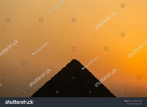 Perfect Silhouette Giza Pyramid Egypt Sunset Stock Photo 2104763501 | Shutterstock