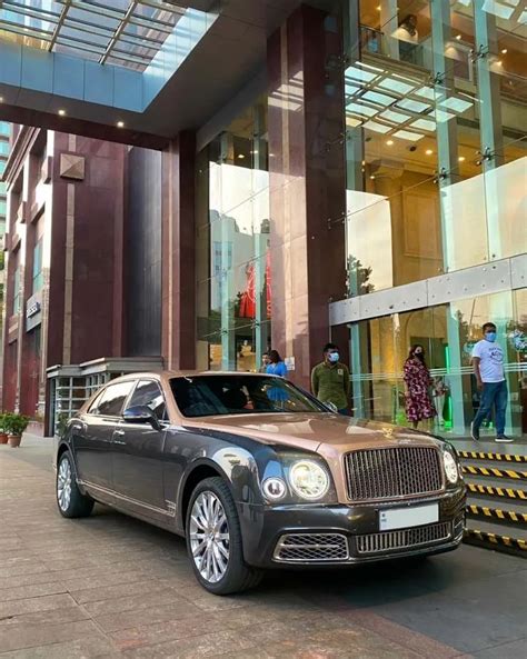 Nita Ambani's Rolls Royce Phantom or British Biological Chairman's ...