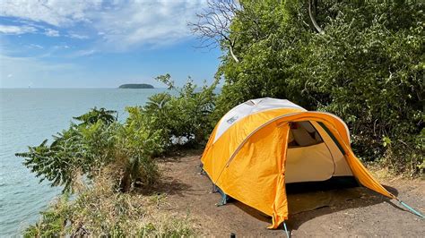 Fall is the perfect time to camp at Ohio's Lake Erie islands