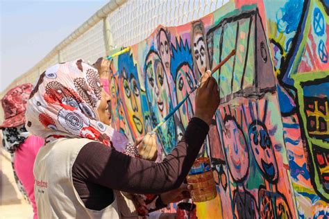 Paint murals with 300 Syrian Refugee children - GlobalGiving