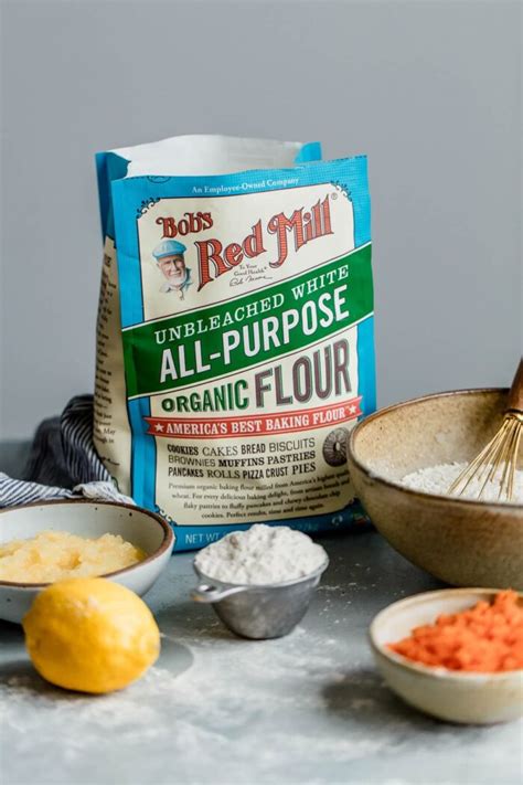 Cake Flour Vs All Purpose Flour [Baking Guide] - A Beautiful Plate