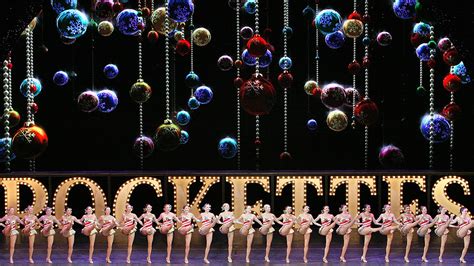 Christmas Spectacular Starring the Radio City Rockettes Discount Tickets - Broadway | Save up to ...