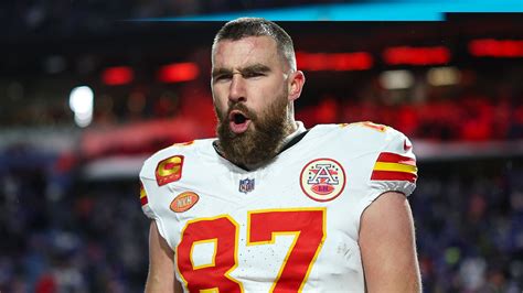 Travis Kelce leaves Kansas City Chiefs teammates in tears with roaring ...