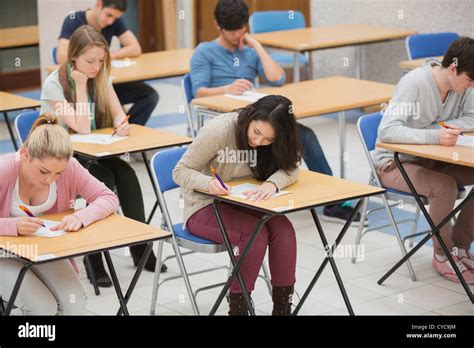 Exam hall hi-res stock photography and images - Alamy