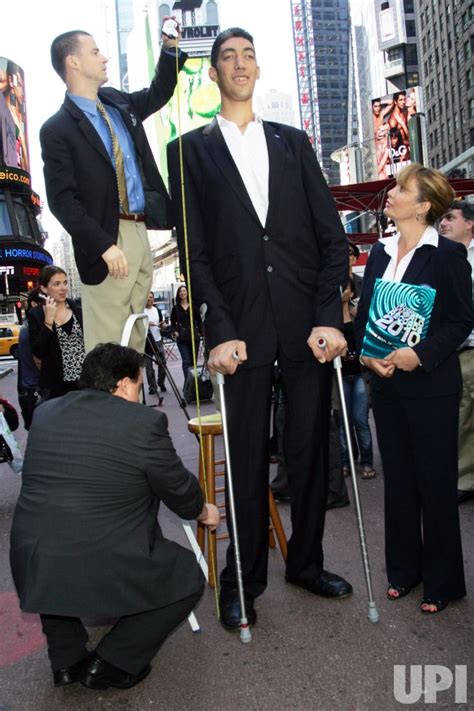 Photo: Sultan Kosen Enters Guiness Book of World Records as world's ...