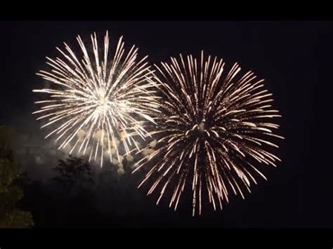Dollywood - Firework Show - YouTube