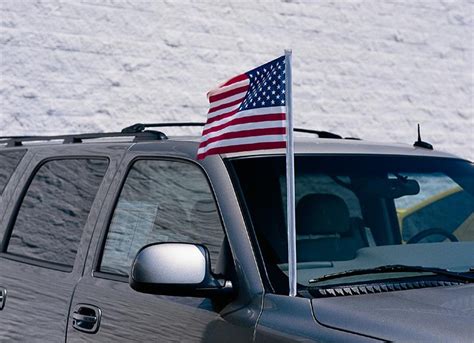 Custom Us Antenna Flag For Dealers & Fleets | Car Dealer Depot