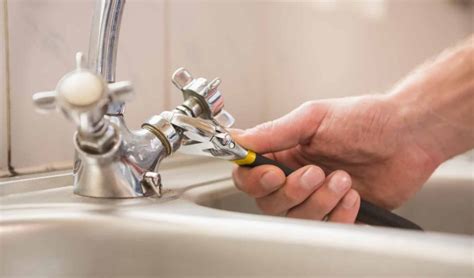 Select the best Emergency Plumber to resolve all the issue