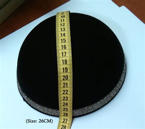 Measuring Kippah Size | aJudaica 101 - Judaica Guide