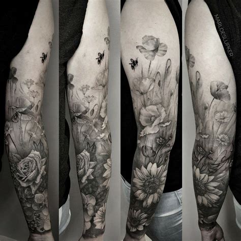 Update 72+ black and gray flower tattoos best - in.cdgdbentre