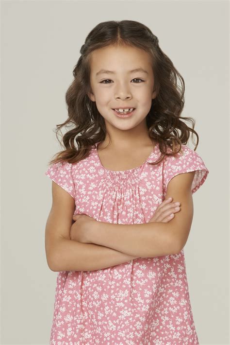 Aubrey Anderson-Emmons as Lily Tucker-Pritchett in #ModernFamily ...