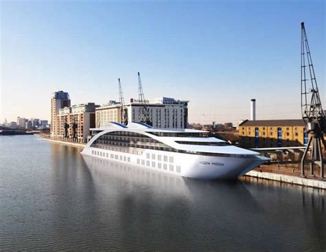 Sunborn – A five-story luxury floating hotel is all set to woo Londoners | Floating hotel ...