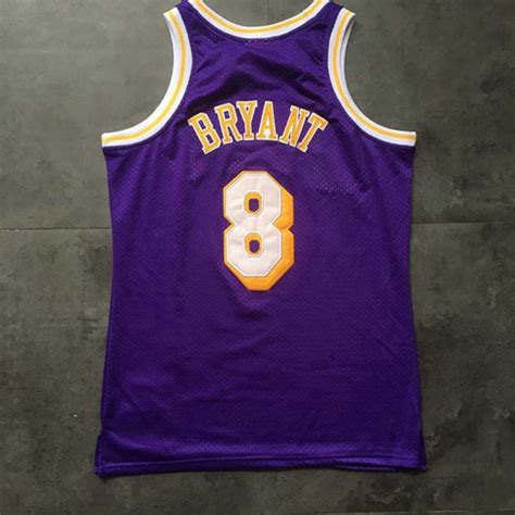 Kobe Bryant Purple Jersey Small NTW | SidelineSwap