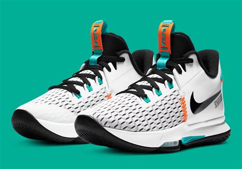 Nike LeBron Witness 5 White Clear Jade CQ9381-100 | SneakerNews.com