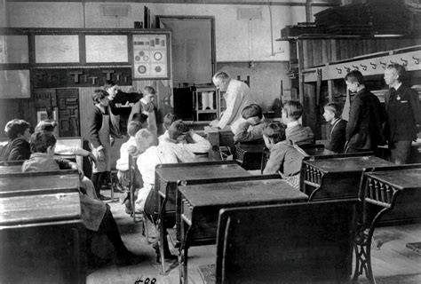 See inside old school classrooms from more than 100 years ago - Click Americana