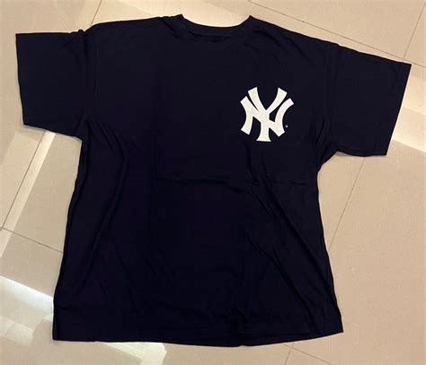 Vintage MLB Yankees Logo New York Tee, Men's Fashion, Tops & Sets ...