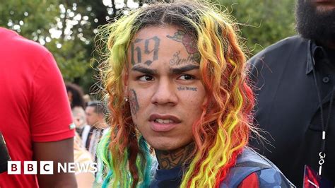 Tekashi 6ix9ine trial: 'They're calling him Tekashi Snitch 9ine' - BBC News