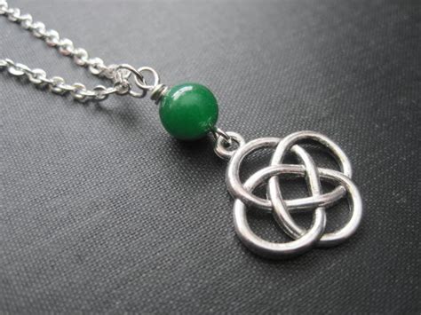 Celtic Love Knot Necklace - Vamps Jewelry Gothic Victorian Jewelry