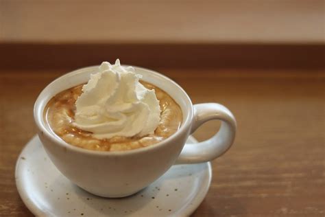 How to Make Espresso con Panna (Easy & Tasty!) - Coffee Affection