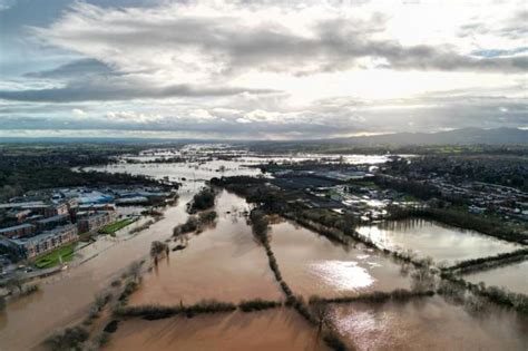 Stunning bird's eye pictures show the extent of flooding across Worcester