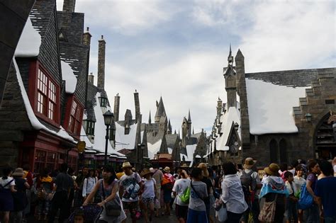 Harry Potter Puts Universal Studios Japan on Track for Visitor Record ...