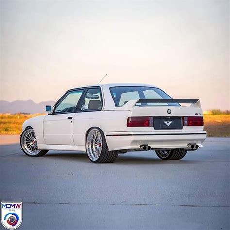 BMW E30 M3 white | Carros