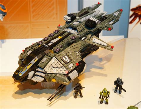 Toy Fair 2015 Mega Bloks Halo 5 UNSC Vulture & Locke Photos! - Halo Toy ...