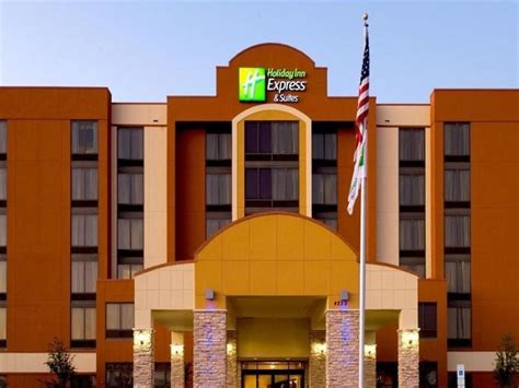 Holiday Inn Express Hotel & Suites Dallas Fort Worth Airport South in Irving (TX) - Room Deals ...