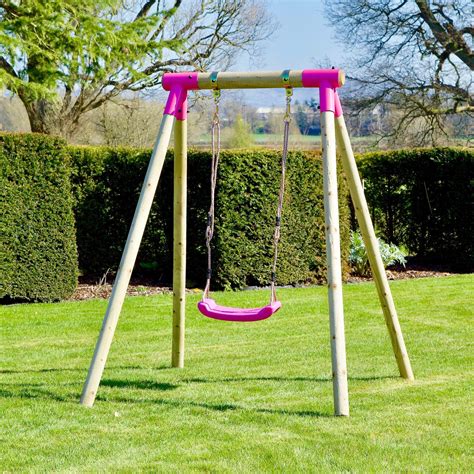 8 Best Outdoor Baby Swings in 2024 - Emlii