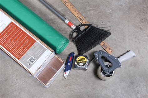 Flooring Installation Tools List | Floor Roma