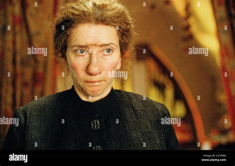 Nanny mcphee emma thompson hi-res stock photography and images - Alamy