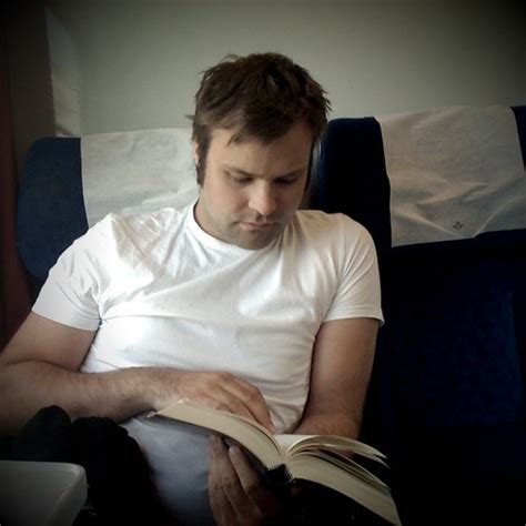 Reading | Magnus is reading on the train | Kristin Kokkersvold | Flickr