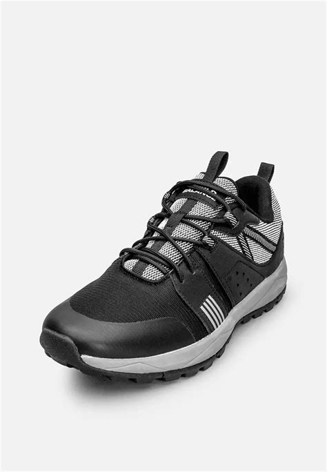 Sports Shoes for Men | Footwear | ZALORA Philippines