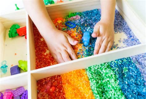 30 Sensory Activities (For Kid’s Brain Development) - MomLovesBest