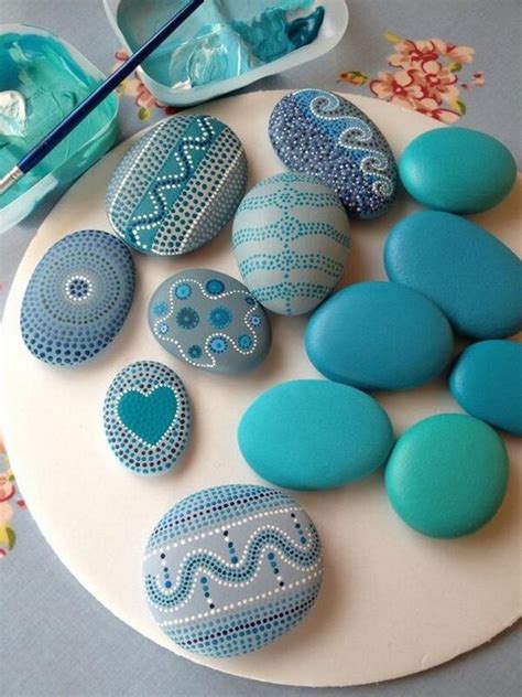 22 The Best Painted Stones Ideas That Will Raise Up Your Creativity - The ART in LIFE