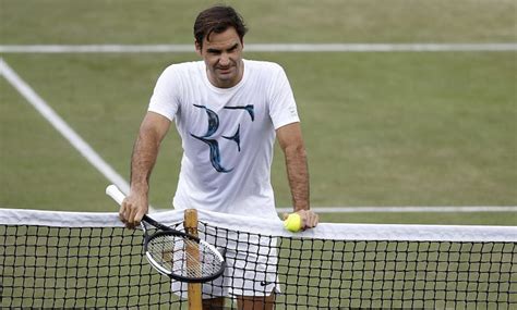 Federer Finally Gets RF Logo Back - Perfect Tennis